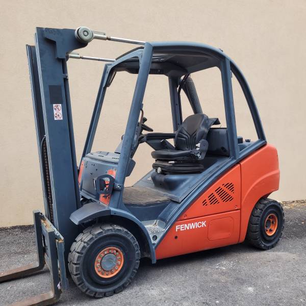 CHARIOT ELEVATEUR DIESEL OCCASION PACA